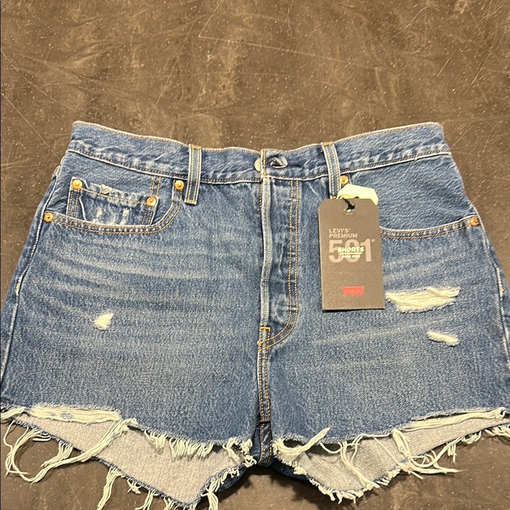 Women’s Levi’s 501 Jean Shorts - Denim Blue - Size 31 - NWT